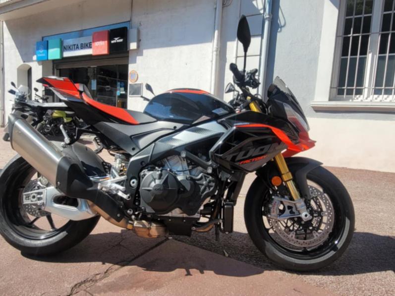 APRILIA TUONO 1100 V4 FACTORY